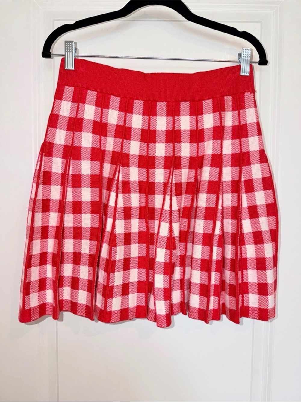 Free Assembly, Red & White Gingham Knit Sweater and A-line Skirt Set, Red, L - Picture 9 of 11